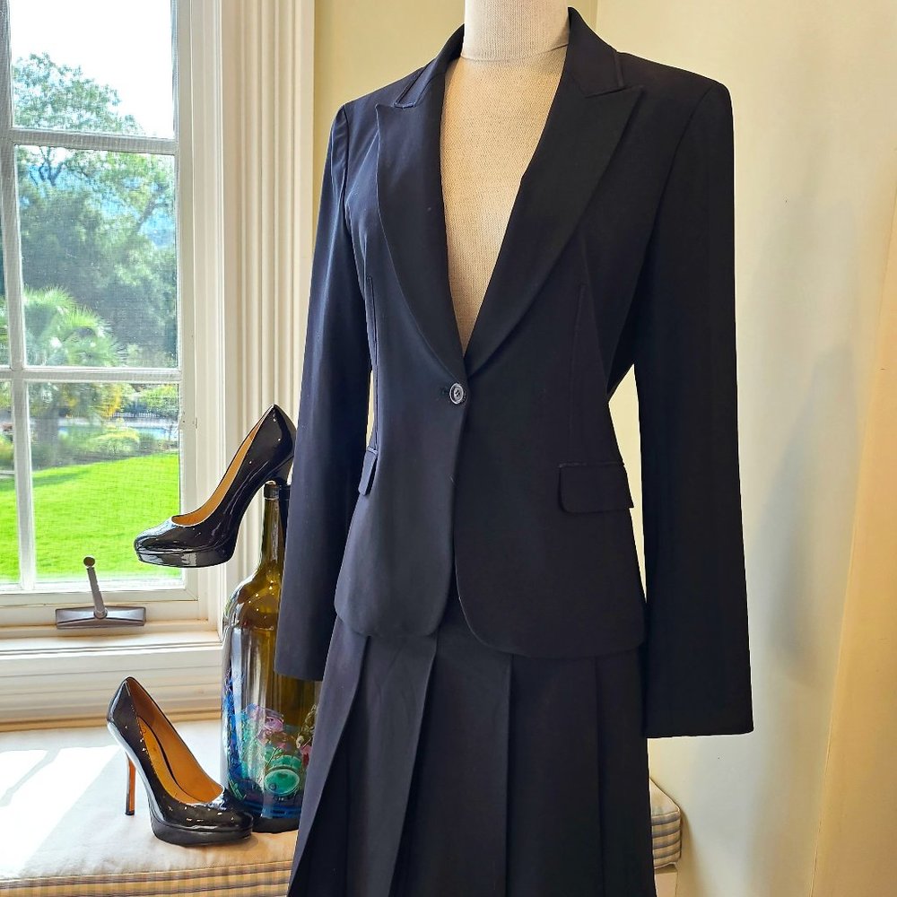 Elie Tahari